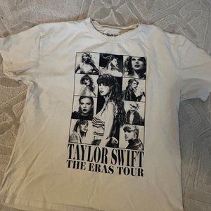 Taylor Swift Eras Tour Concert T-Shirt Large Official Merchandise!!!